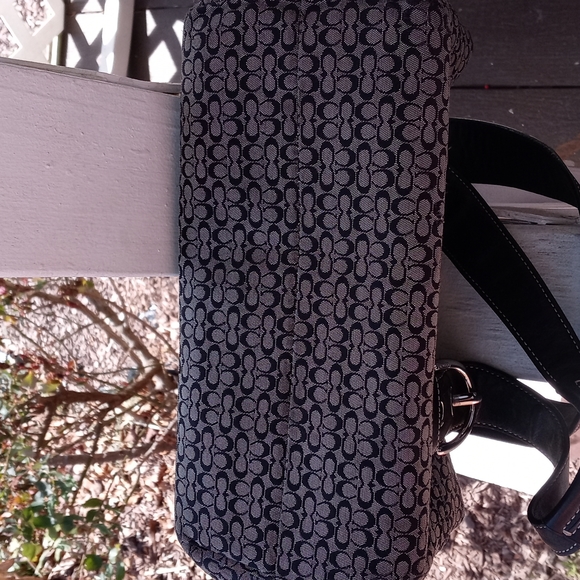 COACH C PRINT PURSE/BAG WITH LEATHER HANDLES - Picture 5 of 10